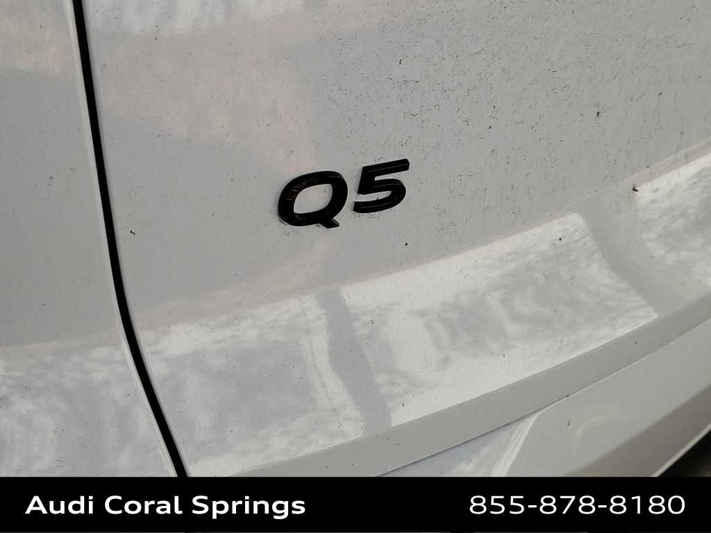 Thumbnail: 2025 Audi Q5 - 21