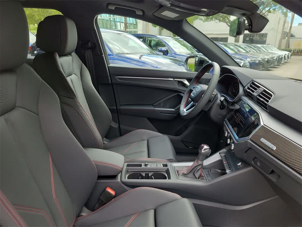 Thumbnail: 2025 Audi Q3 - 14