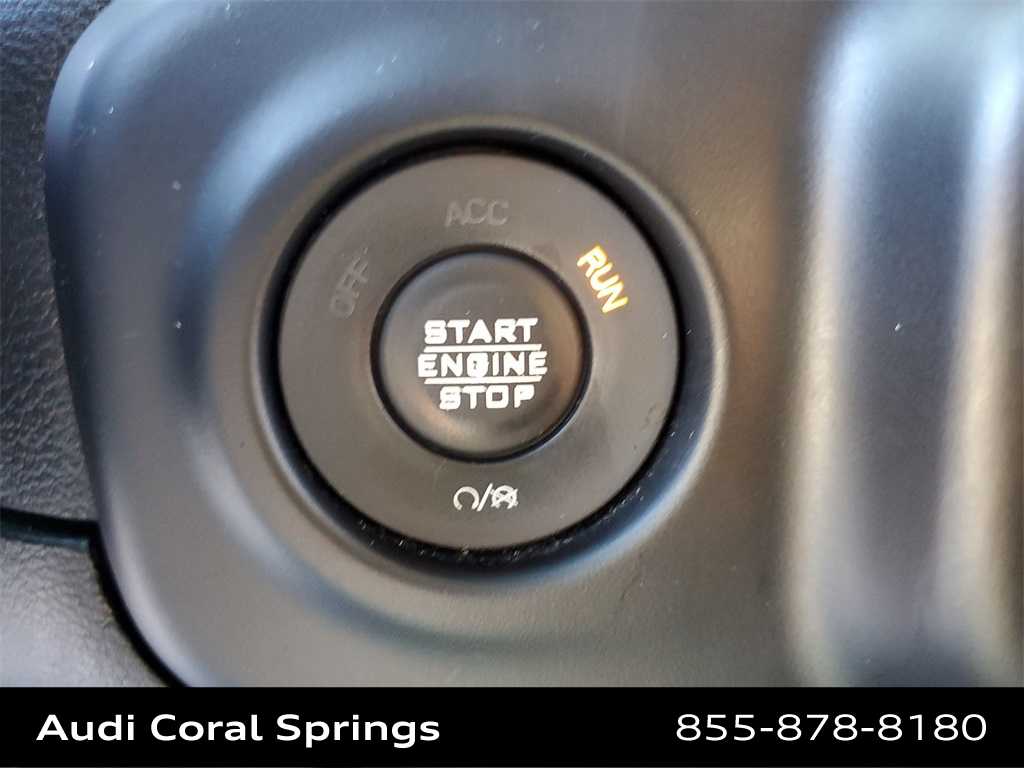 Thumbnail: 2020 Jeep Gladiator - 19