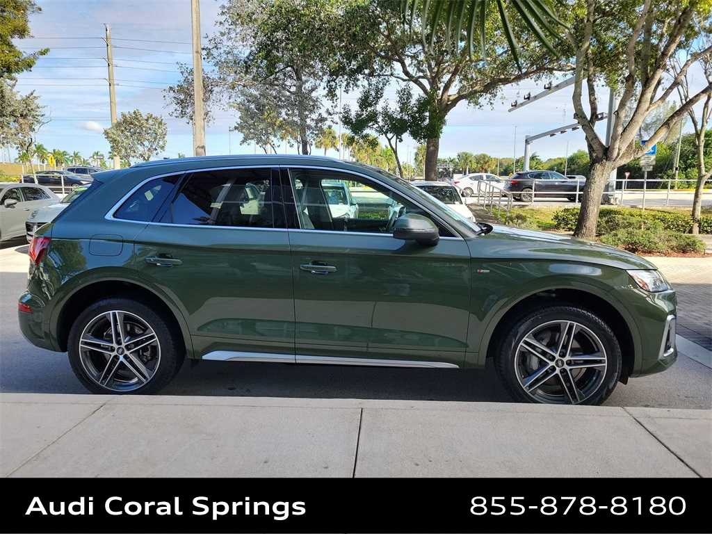 Thumbnail: 2021 Audi Q5 - 9