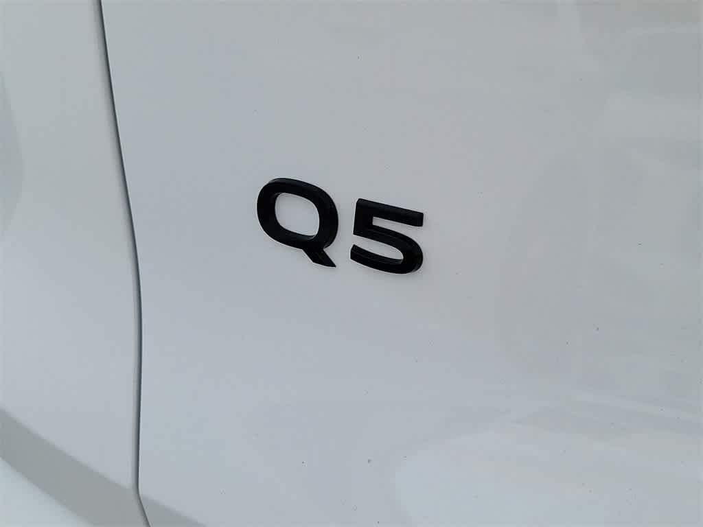 Thumbnail: 2025 Audi Q5 - 7