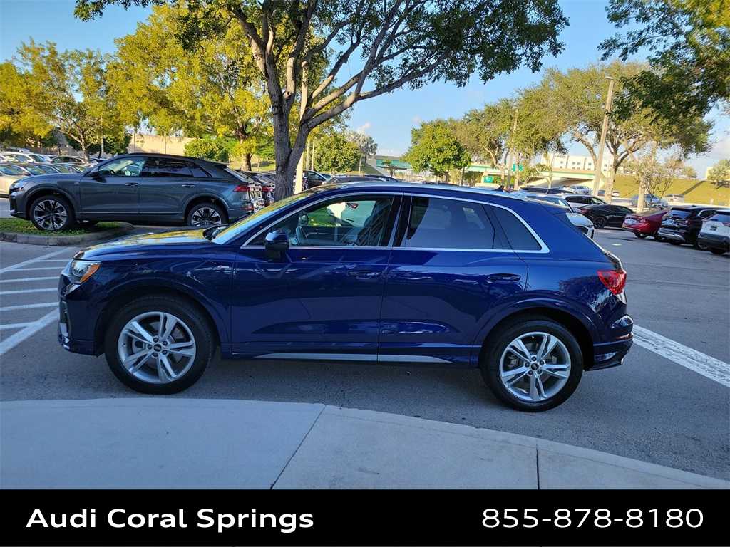 Thumbnail: 2022 Audi Q3 - 5