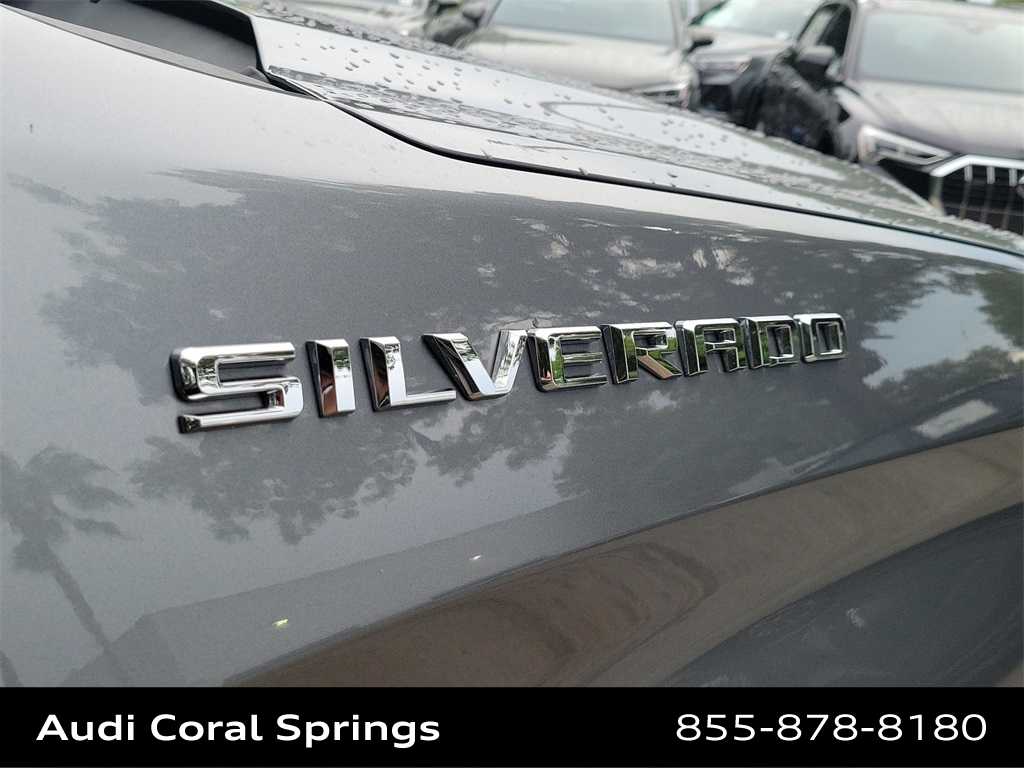 Thumbnail: 2021 Chevrolet Silverado 1500 - 12
