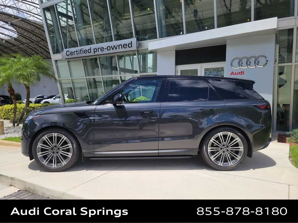 Thumbnail: 2024 Land Rover Range Rover Sport - 3