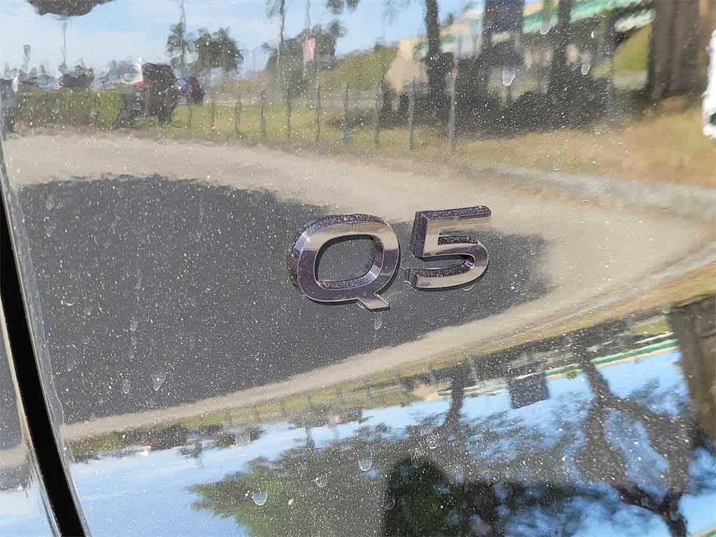 Thumbnail: 2025 Audi Q5 - 15