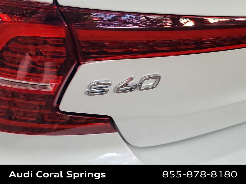 Thumbnail: 2023 Volvo S60 - 19