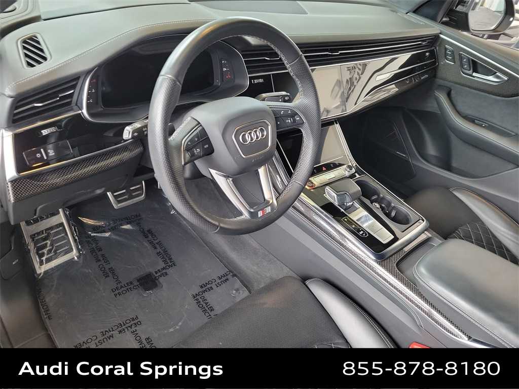 Thumbnail: 2023 Audi SQ8 - 10