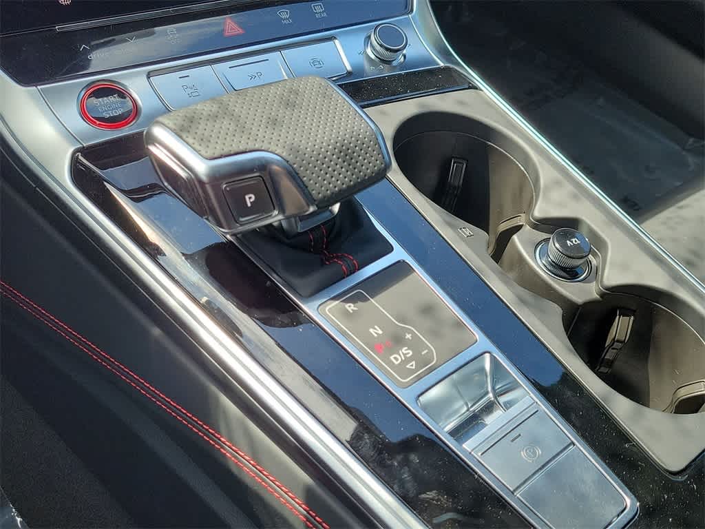 Thumbnail: 2026 Audi RS 7 - 17