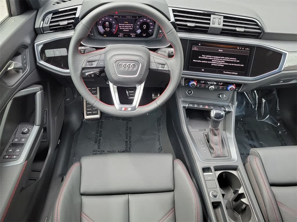 Thumbnail: 2025 Audi Q3 - 18