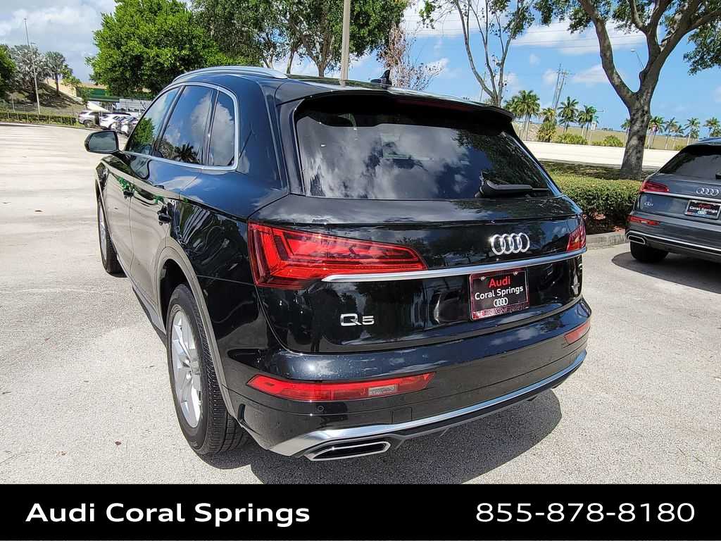 Thumbnail: 2023 Audi Q5 - 6