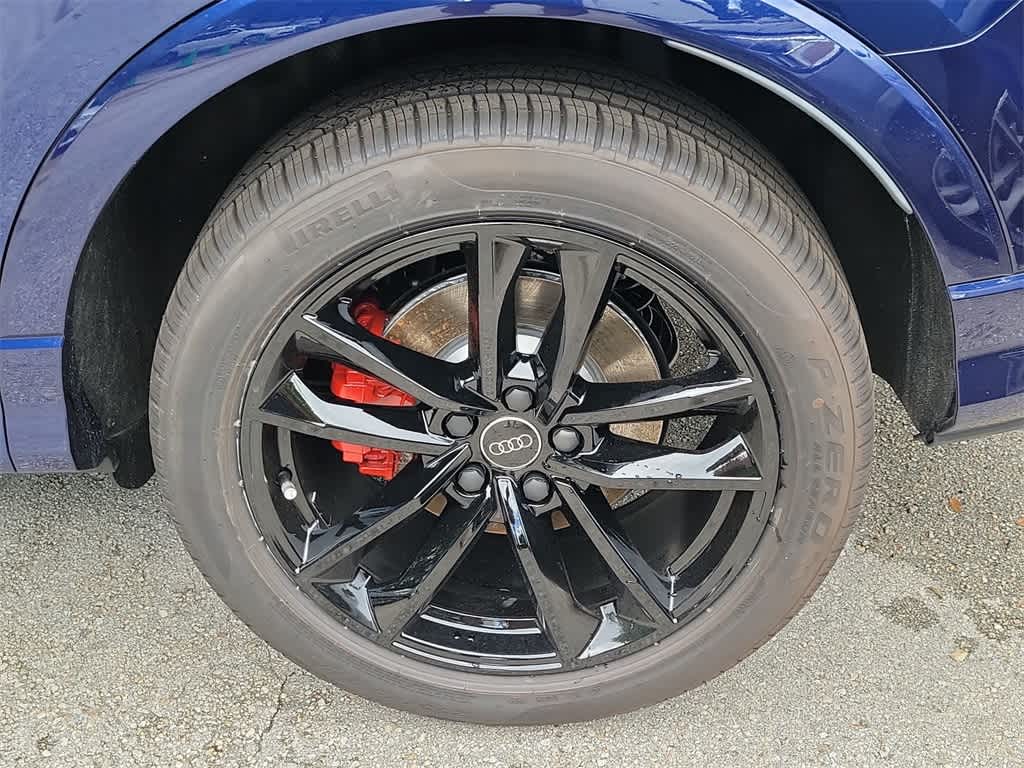 Thumbnail: 2025 Audi Q3 - 8