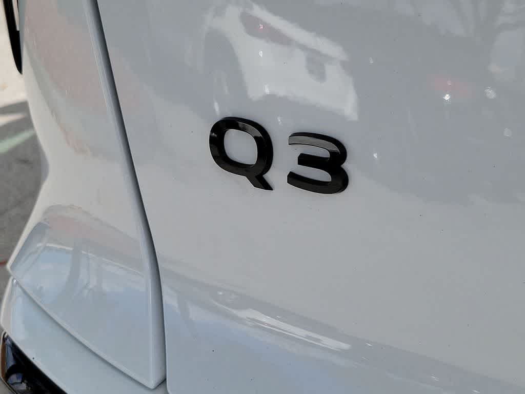 Thumbnail: 2026 Audi Q3 - 15