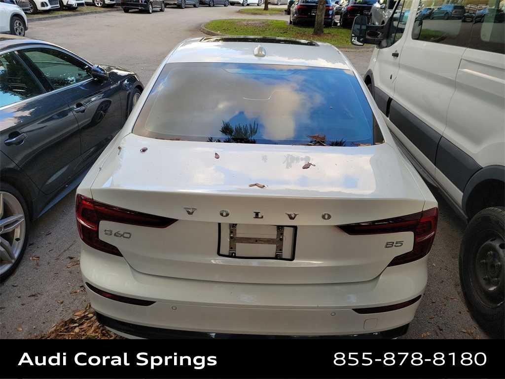 Thumbnail: 2023 Volvo S60 - 11