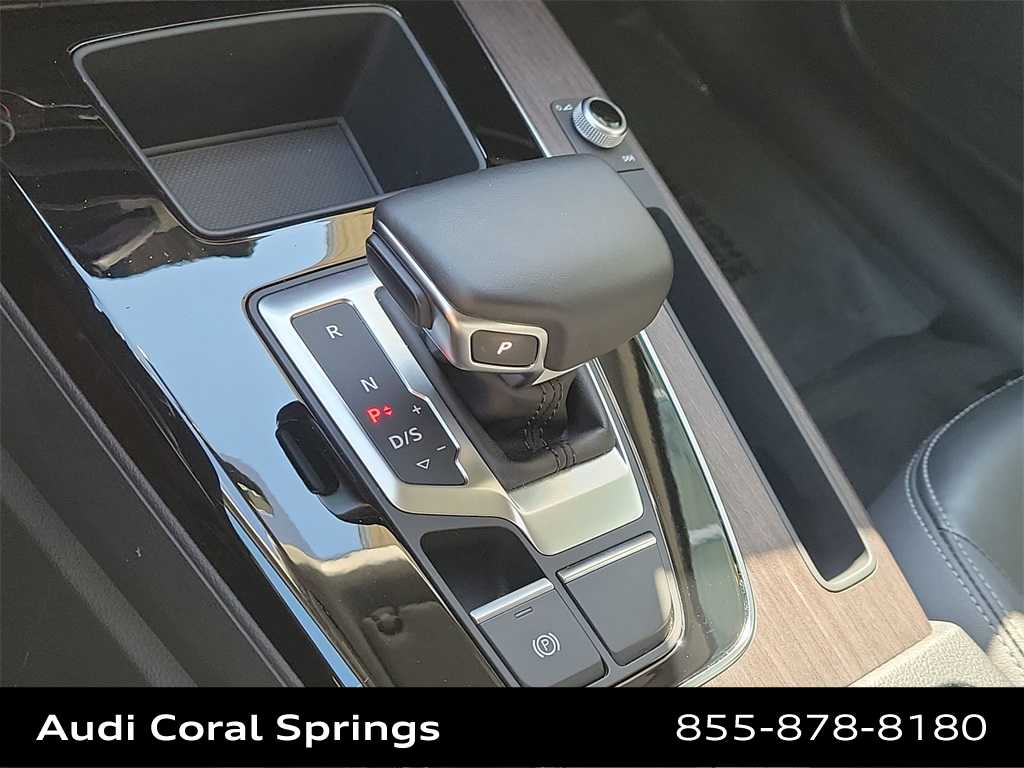 Thumbnail: 2023 Audi Q5 - 25