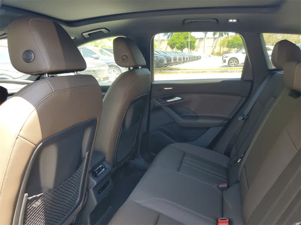 2025 Audi Q6 e-tron Premium Plus 13