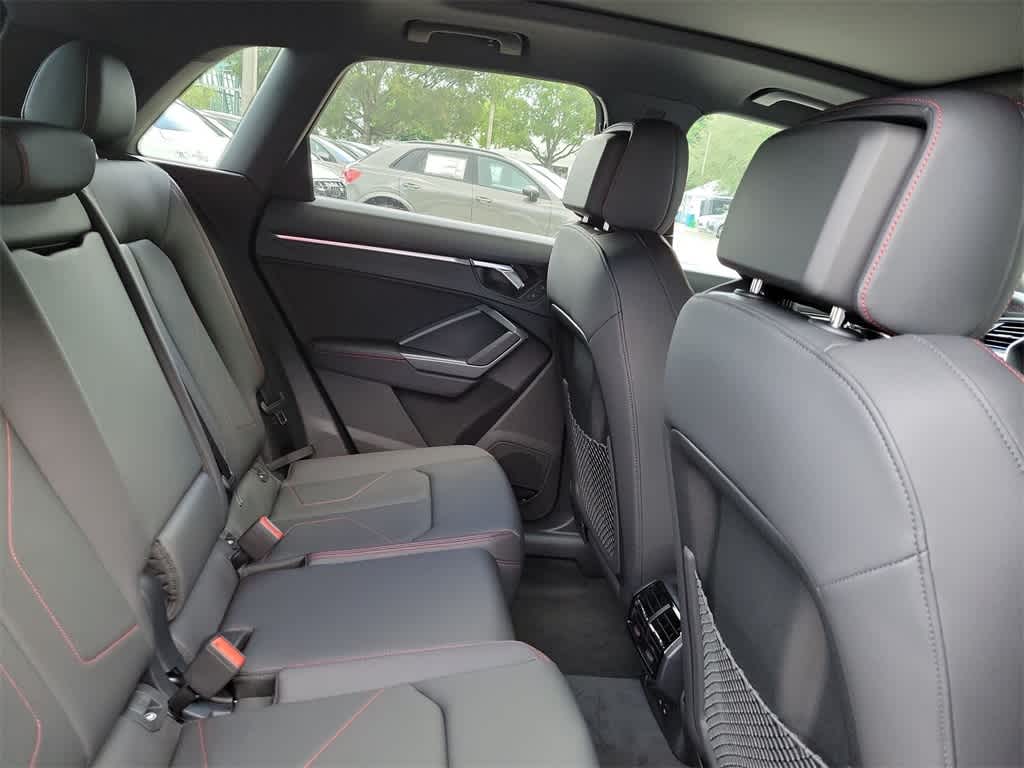 Thumbnail: 2025 Audi Q3 - 21