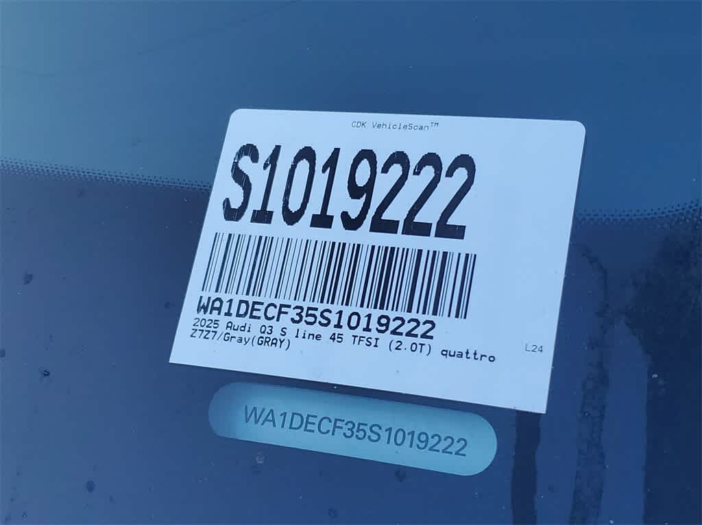 2025 Audi Q3 Premium 29