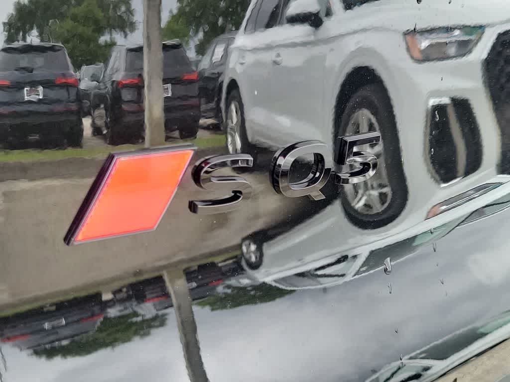 Thumbnail: 2026 Audi SQ5 - 15