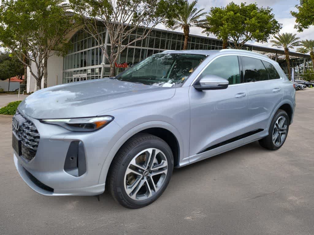 Thumbnail: 2026 Audi Q5 - 1