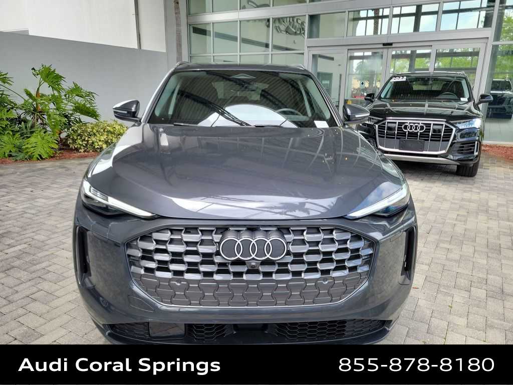 Thumbnail: 2025 Audi Q5 - 14