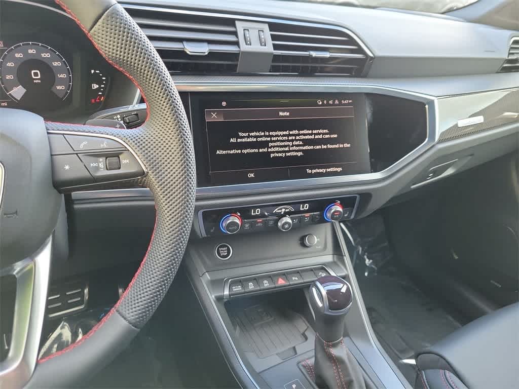 Thumbnail: 2025 Audi Q3 - 24