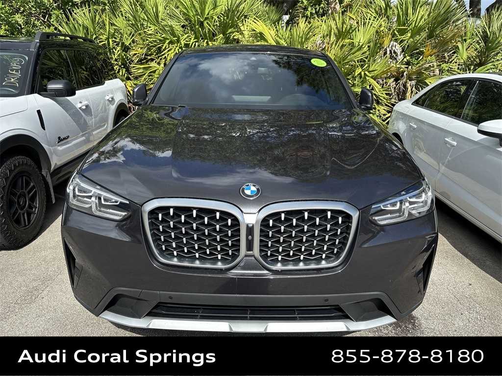 2023 BMW X4 xDrive30i 11