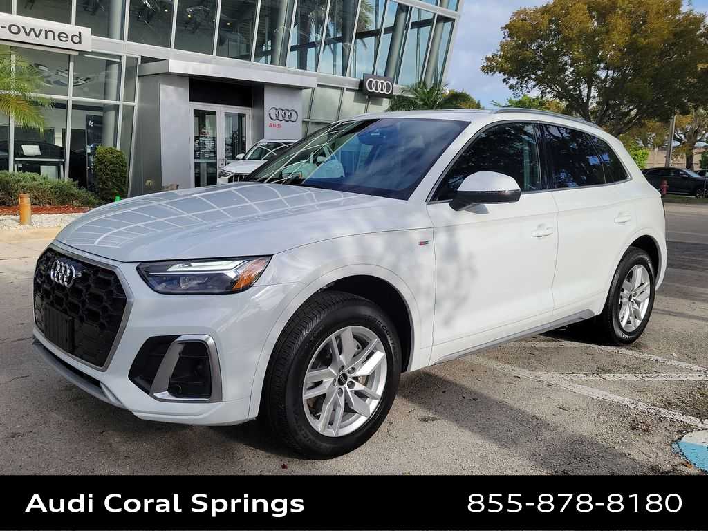 Thumbnail: 2023 Audi Q5 - 4