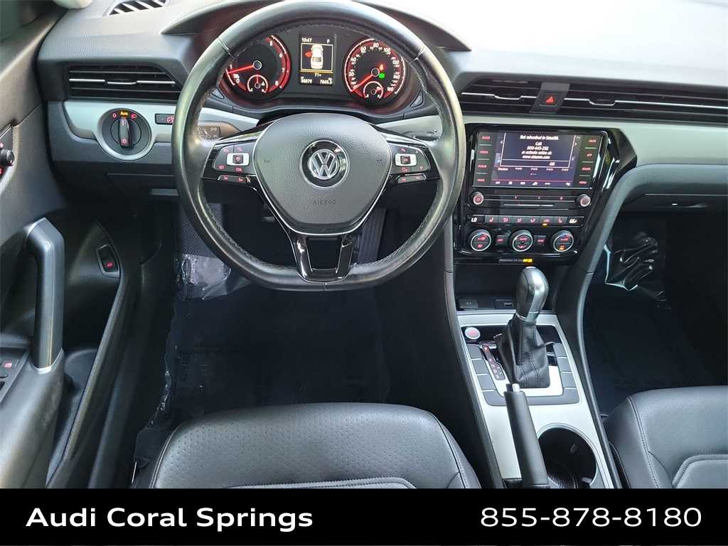 Thumbnail: 2020 Volkswagen Passat - 18