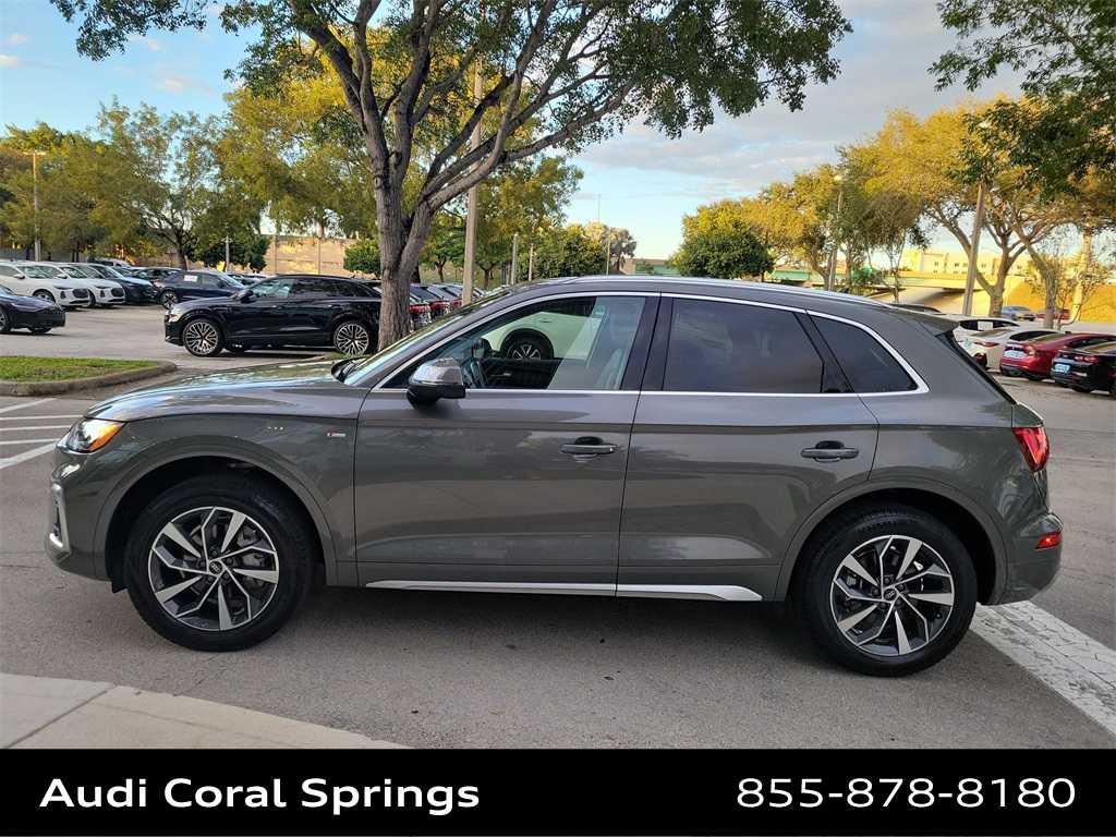 Thumbnail: 2023 Audi Q5 - 11