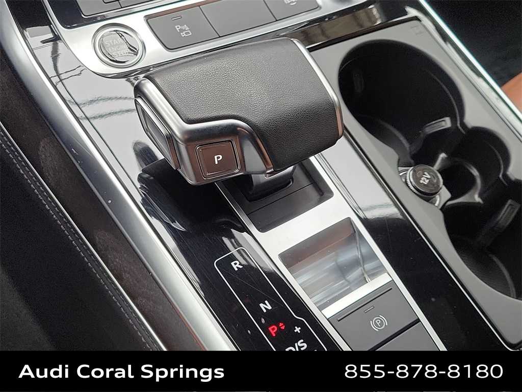 Thumbnail: 2023 Audi Q7 - 25