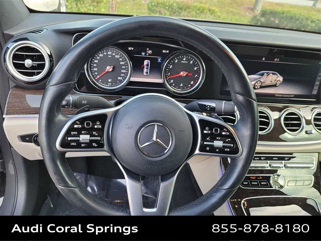 Thumbnail: 2019 Mercedes-Benz E-Class - 23