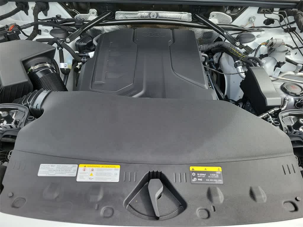 Thumbnail: 2025 Audi Q5 - 9