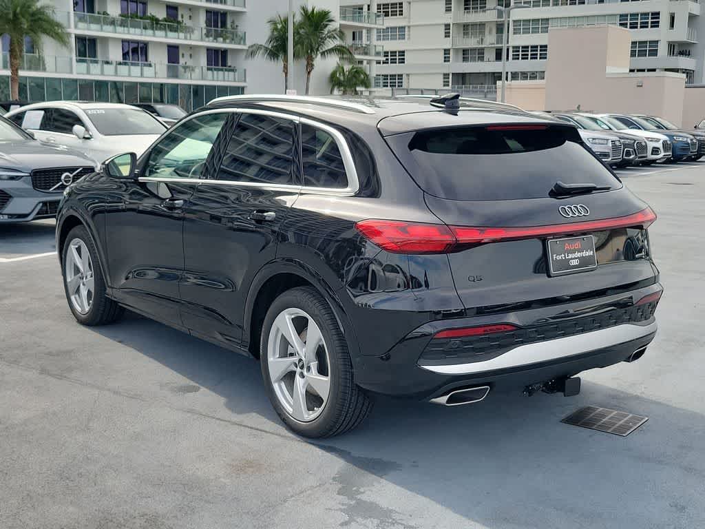 Thumbnail: 2025 Audi Q5 - 4