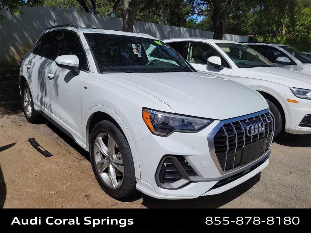 Thumbnail: 2019 Audi Q3 - 12