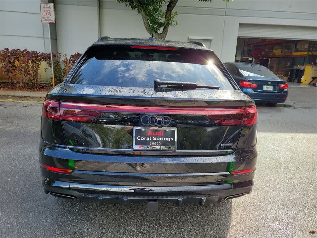 Thumbnail: 2026 Audi Q8 - 13