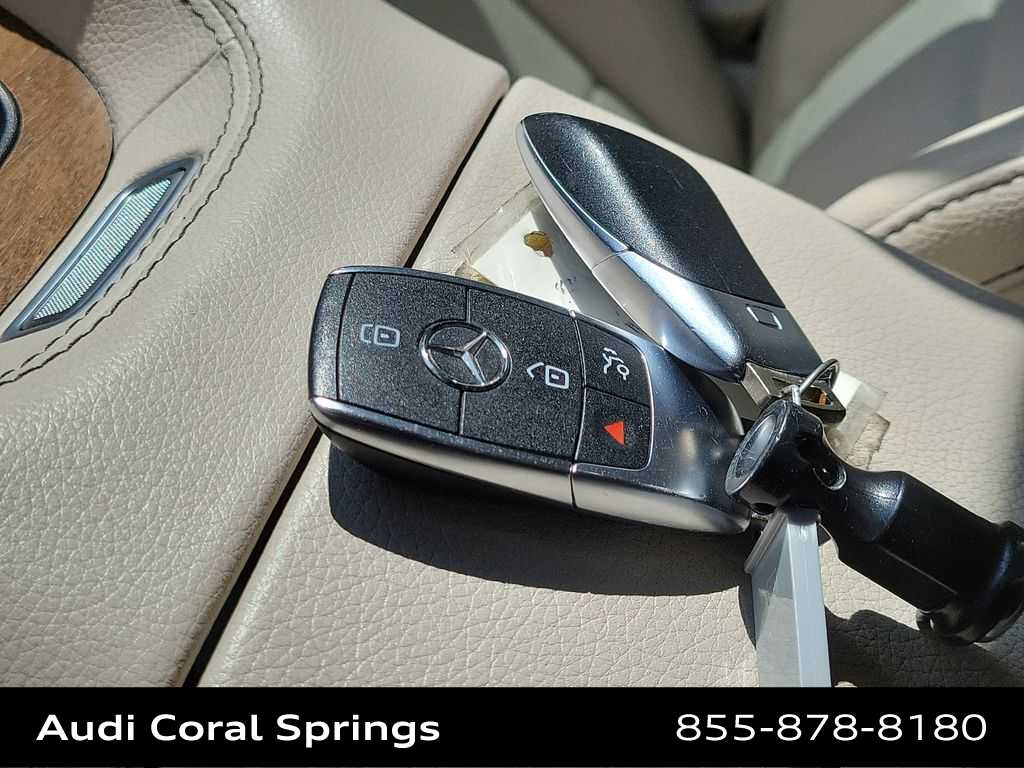 Thumbnail: 2022 Mercedes-Benz GLE - 28