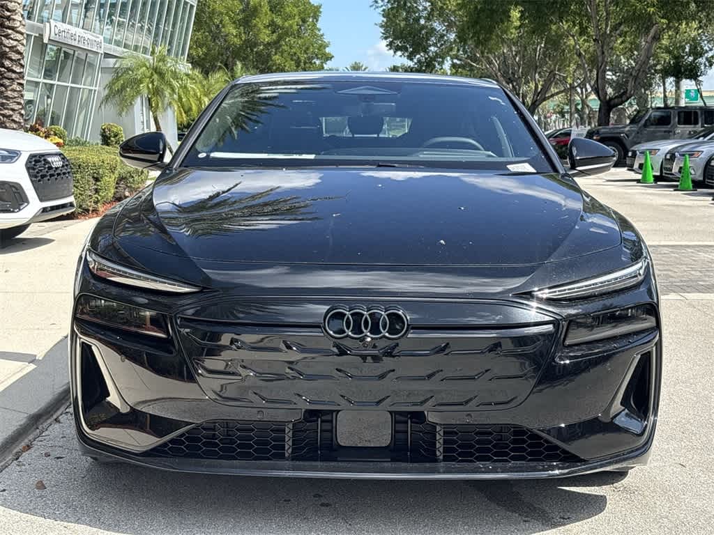 Thumbnail: 2025 Audi e-tron S - 20