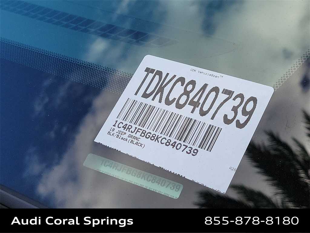 Thumbnail: 2019 Jeep Grand Cherokee - 29