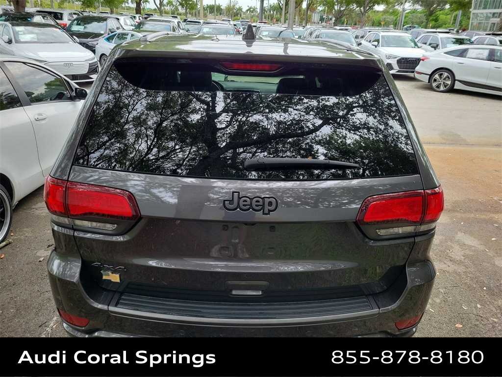 Thumbnail: 2021 Jeep Grand Cherokee - 17