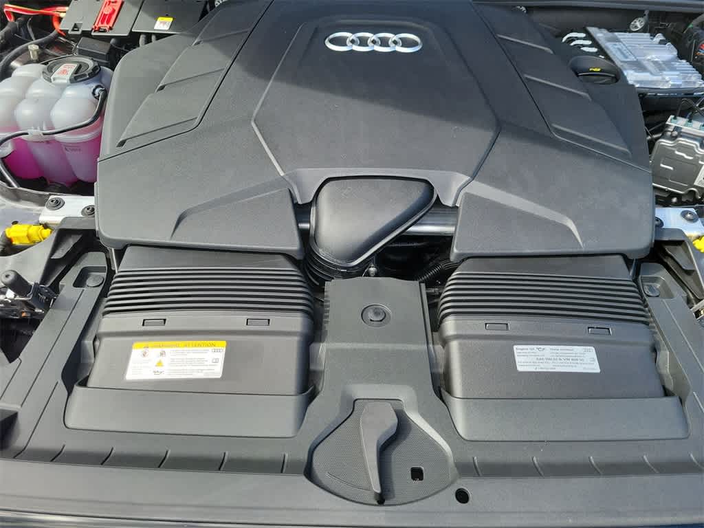 Thumbnail: 2026 Audi Q7 - 9