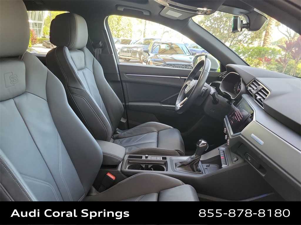 Thumbnail: 2021 Audi Q3 - 22