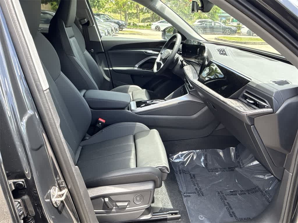 Thumbnail: 2025 Audi Q5 - 28