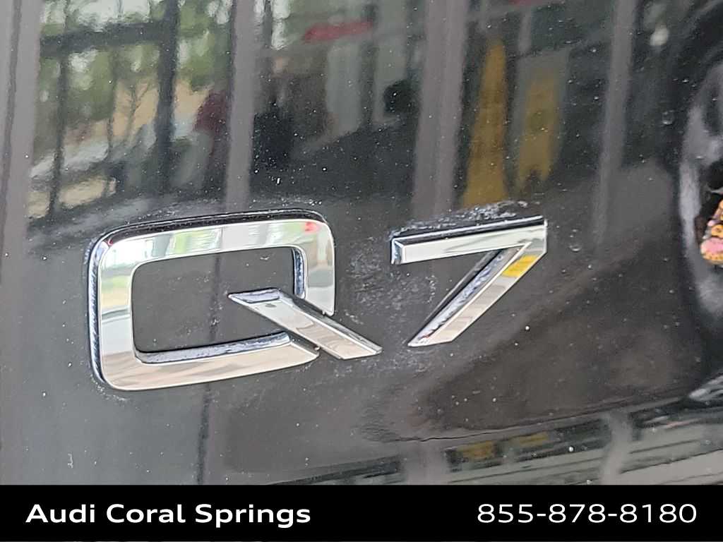 Thumbnail: 2023 Audi Q7 - 15