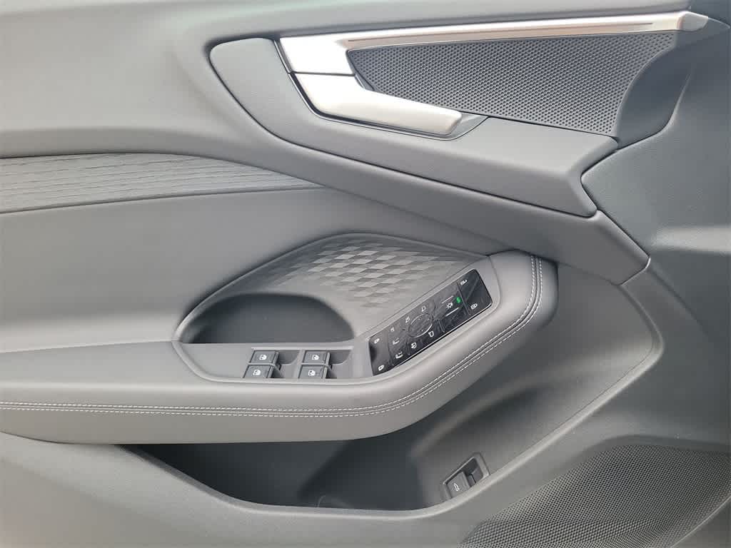 Thumbnail: 2025 Audi A5 - 27