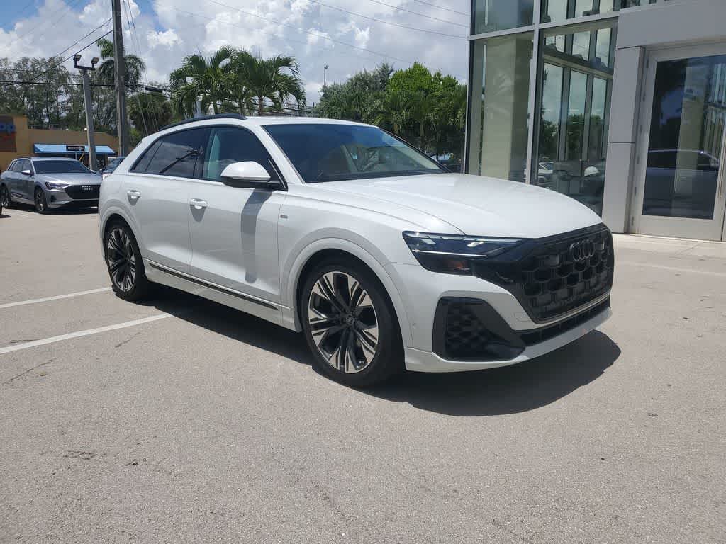 Thumbnail: 2025 Audi Q8 - 8