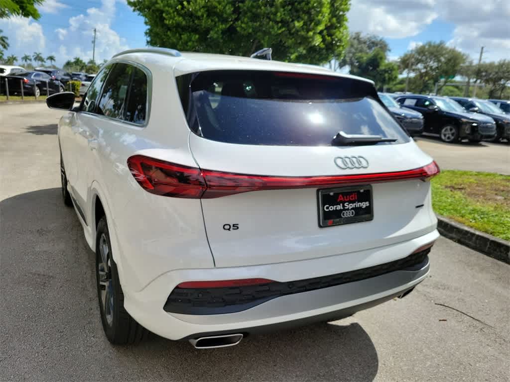 Thumbnail: 2025 Audi Q5 - 12