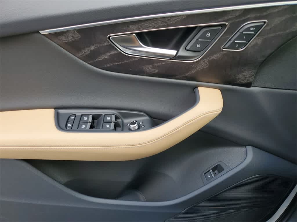 2025 Audi Q7 Premium Plus 27