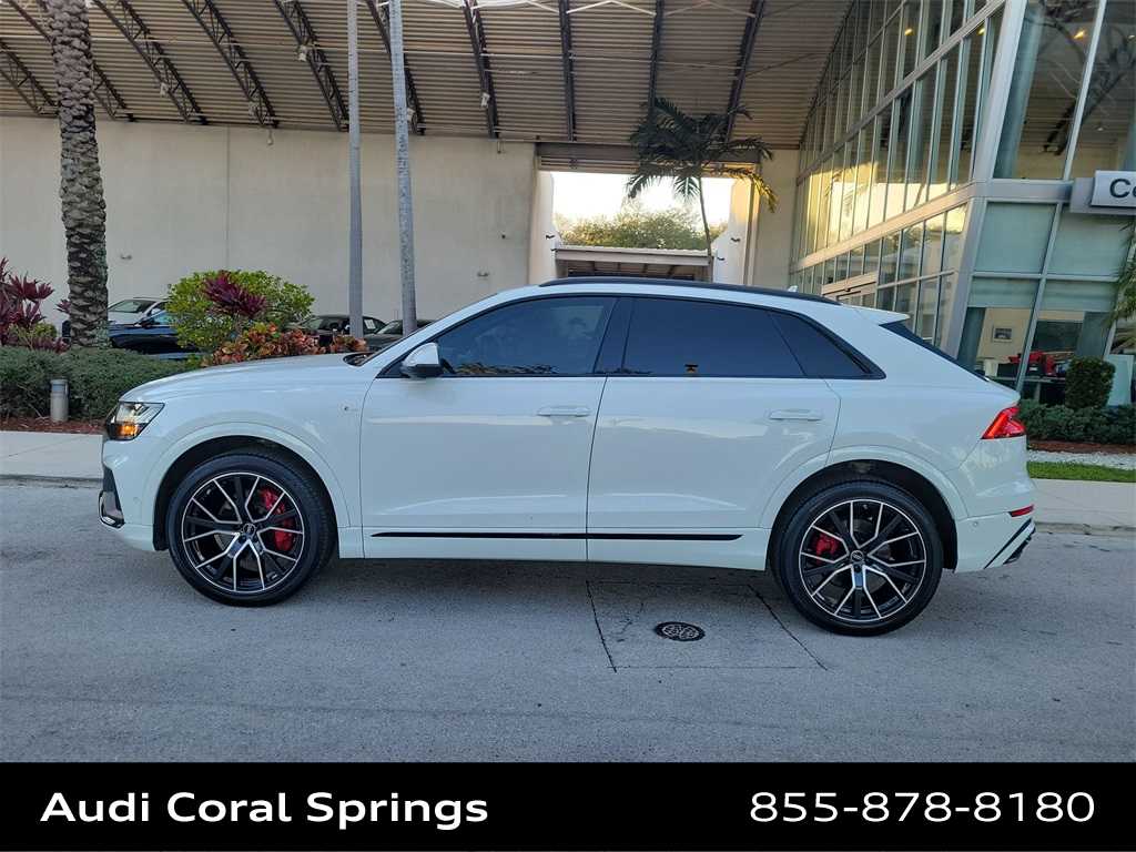 Thumbnail: 2022 Audi Q8 - 5