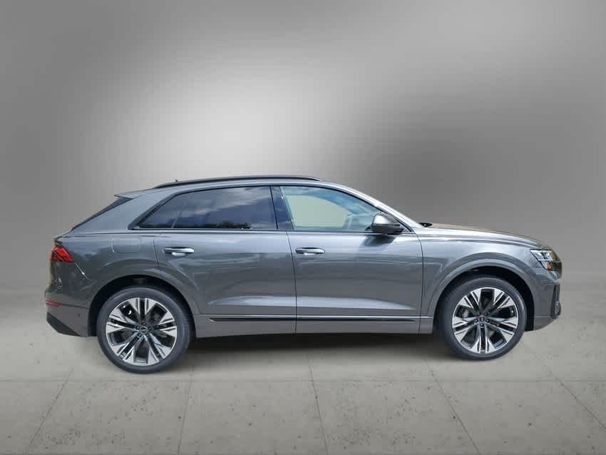 2024 Audi Q8 Premium Plus 7