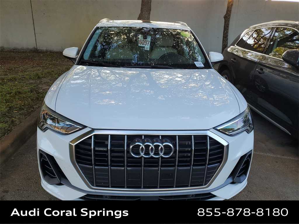Thumbnail: 2025 Audi Q3 - 7